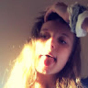 Meet your Posher, Julliette